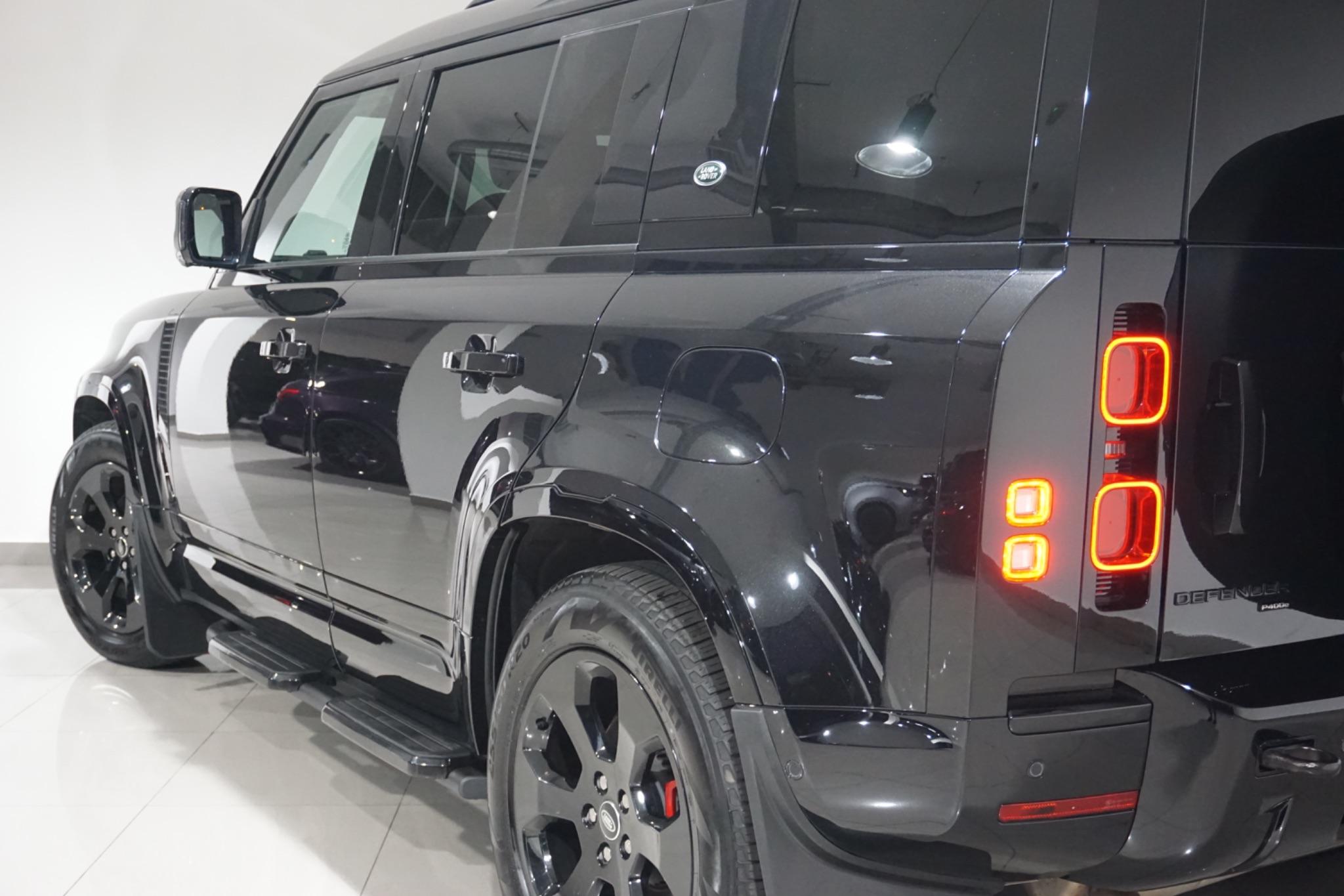 Land Rover Defender 110 2.0 P400e 15.4kWh X-Dynamic HSE Auto 4WD Euro 6 (s/s) 5dr